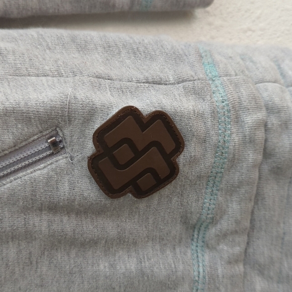 Special Blend Pullover Sweatshirt Zip Pockets Cowl Neck Women's Size Medium - Picture 3 of 13